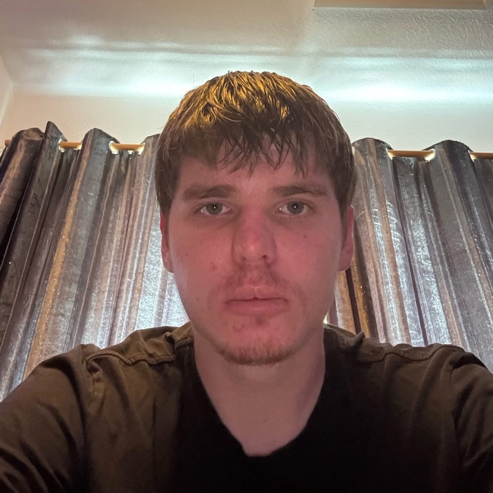 Meet your Posher, Kyle